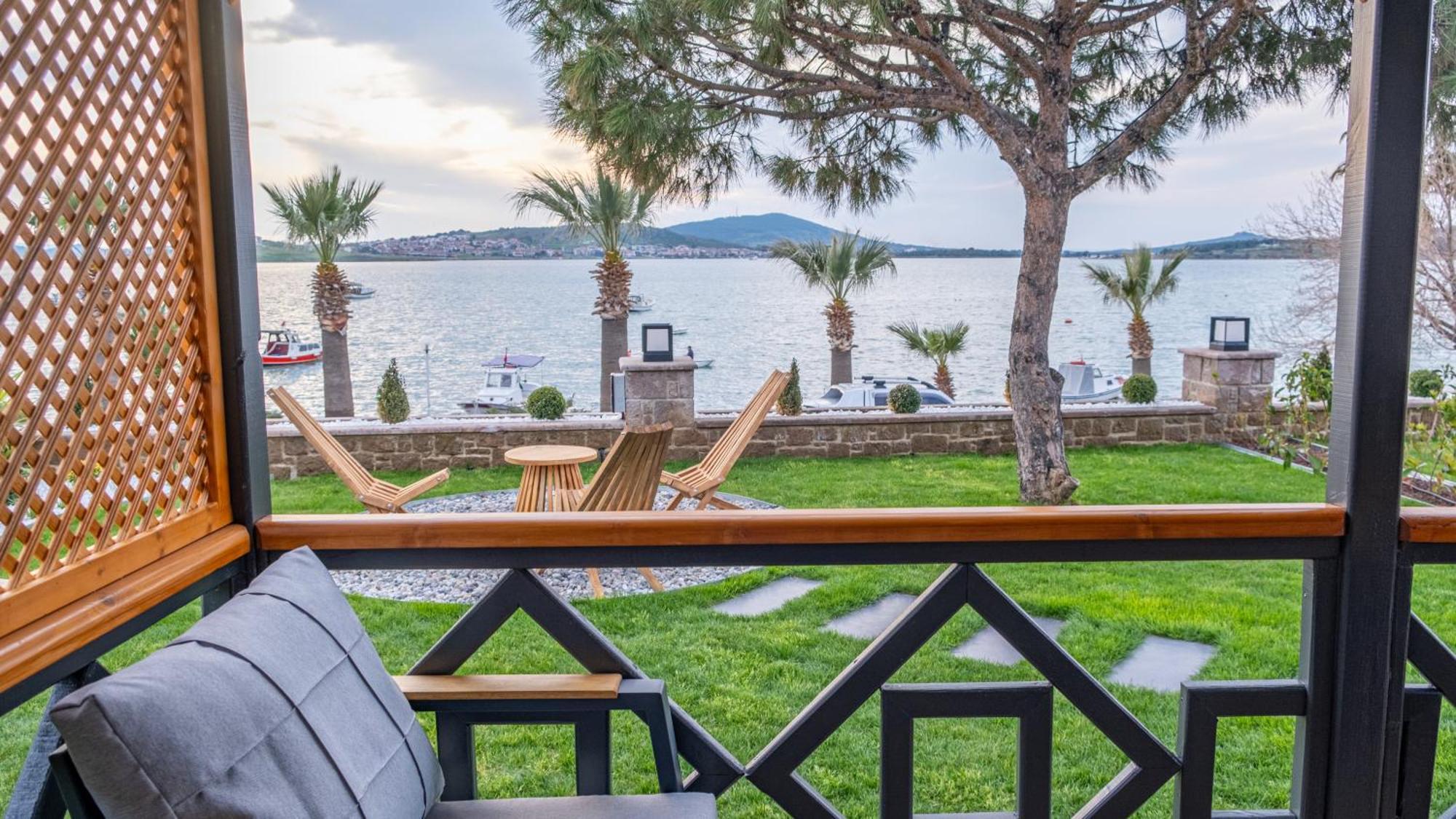 Tringo Bungalov Ayvalik Exterior photo